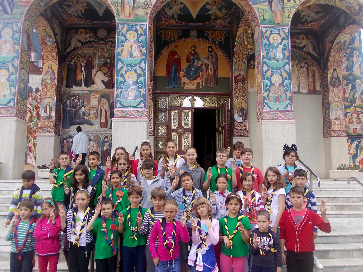 Tabără a Asociaţiei Ghidelor şi Ghizilor din România, la Seminarul Teologic de la Mănăstirea Neamţ