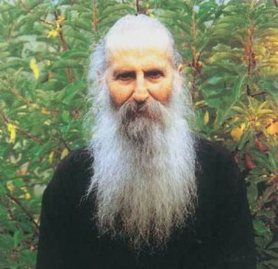 Crâmpeie din slujirea Fericitului Stareț Iacov Tsalikis