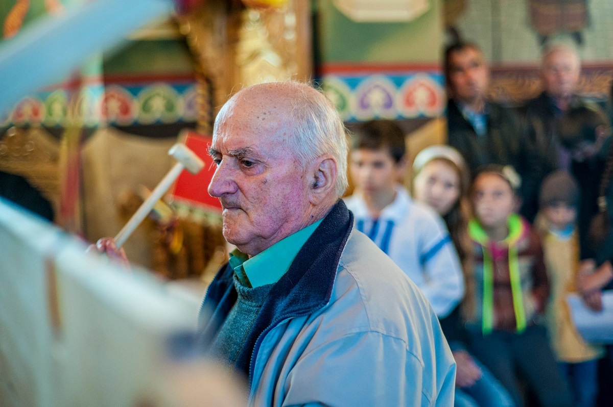 Concurs interjudeţean de bătut toaca, în Parohia Smârdan