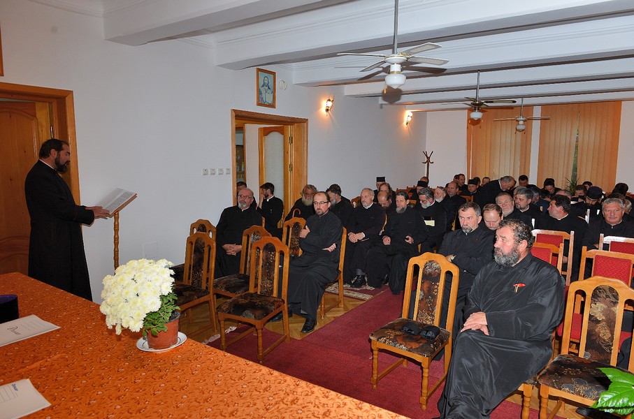 Conferinţa preoţilor din Protopopiatul Fălticeni Conferinţa preoţilor din Protopopiatul Fălticeni