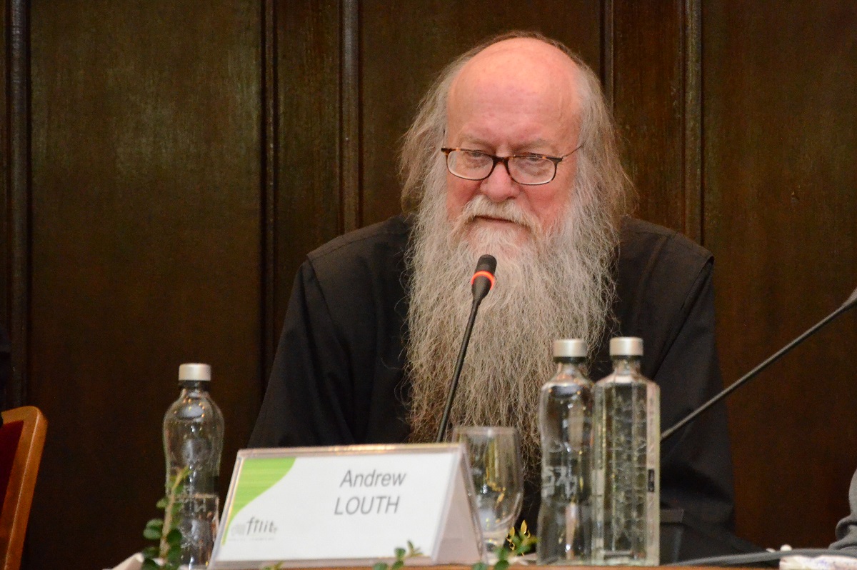 Părintele Andrew Louth: „Creştinismul nu are o limbă sacră“