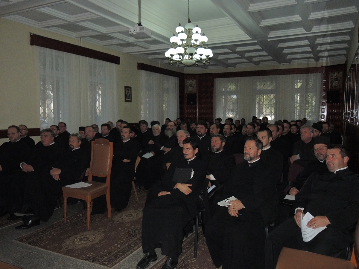 Conferinţă preoţească prezidată de IPS Teofan, în Protopopiatul Paşcani