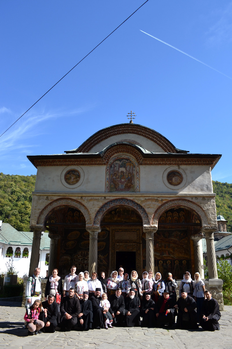 Pelerinaj al preoţilor şi preoteselor din Protopopiatul Piatra Neamţ