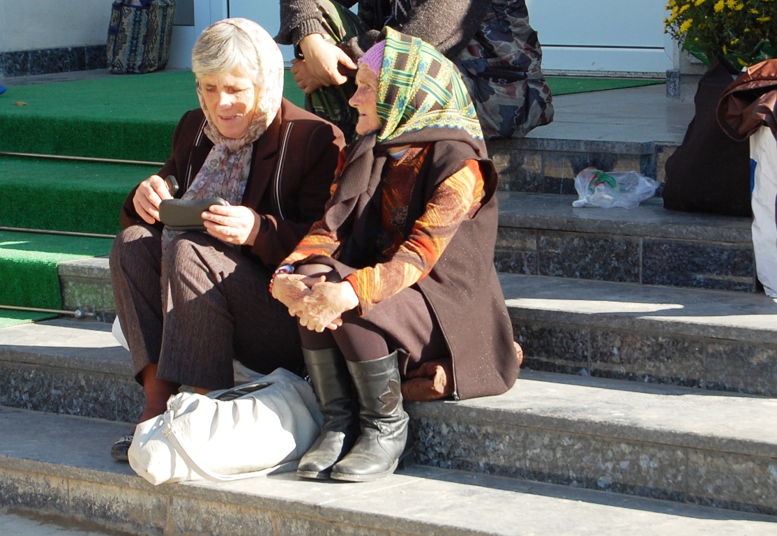 O viață alături de Sfânta Parascheva