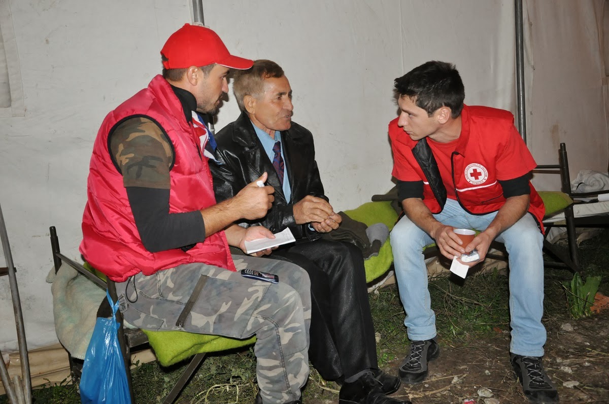 Crucea Roşie, alături de credincioşii Sfintei Parascheva