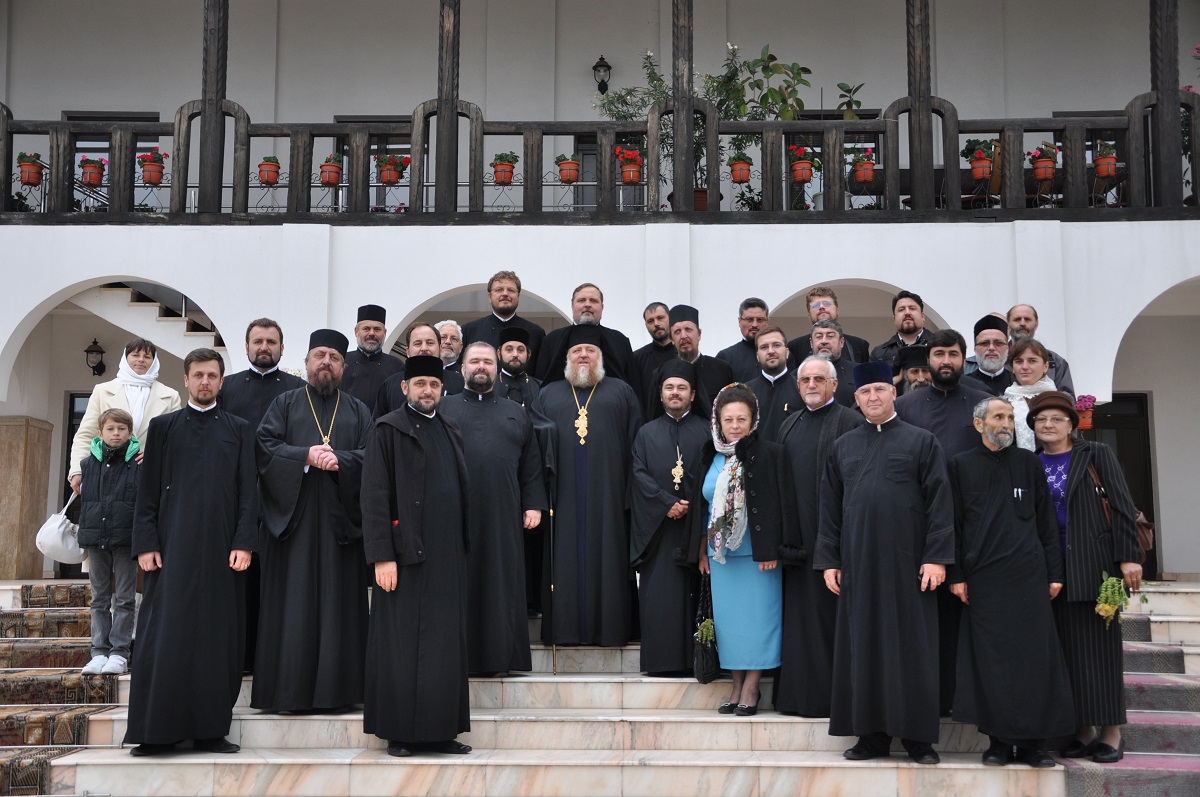 Pelerini de pretutindeni la hramul catedralei de la Hadâmbu