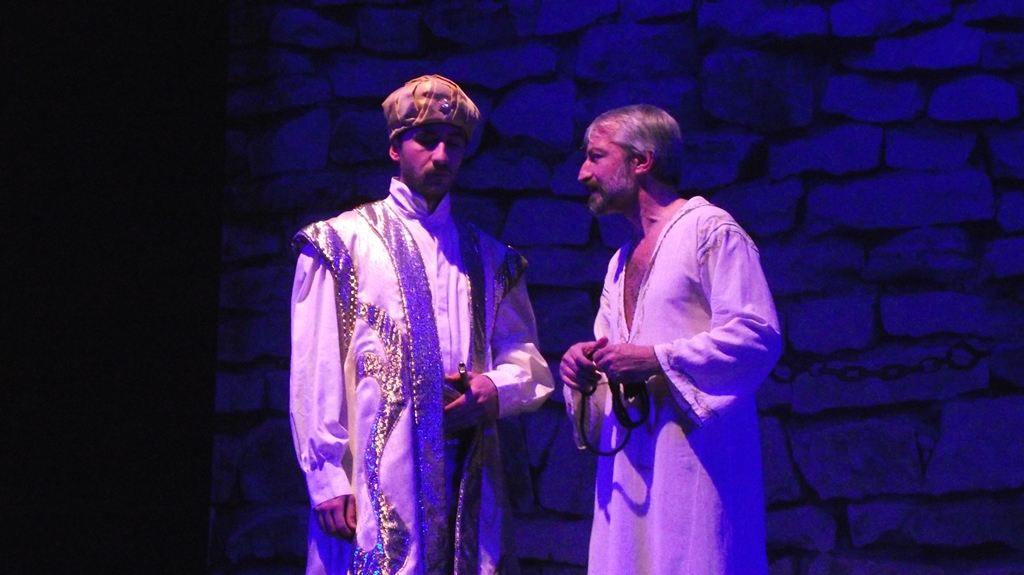 „Plecare fără întoarcere” pe scena ieșeană