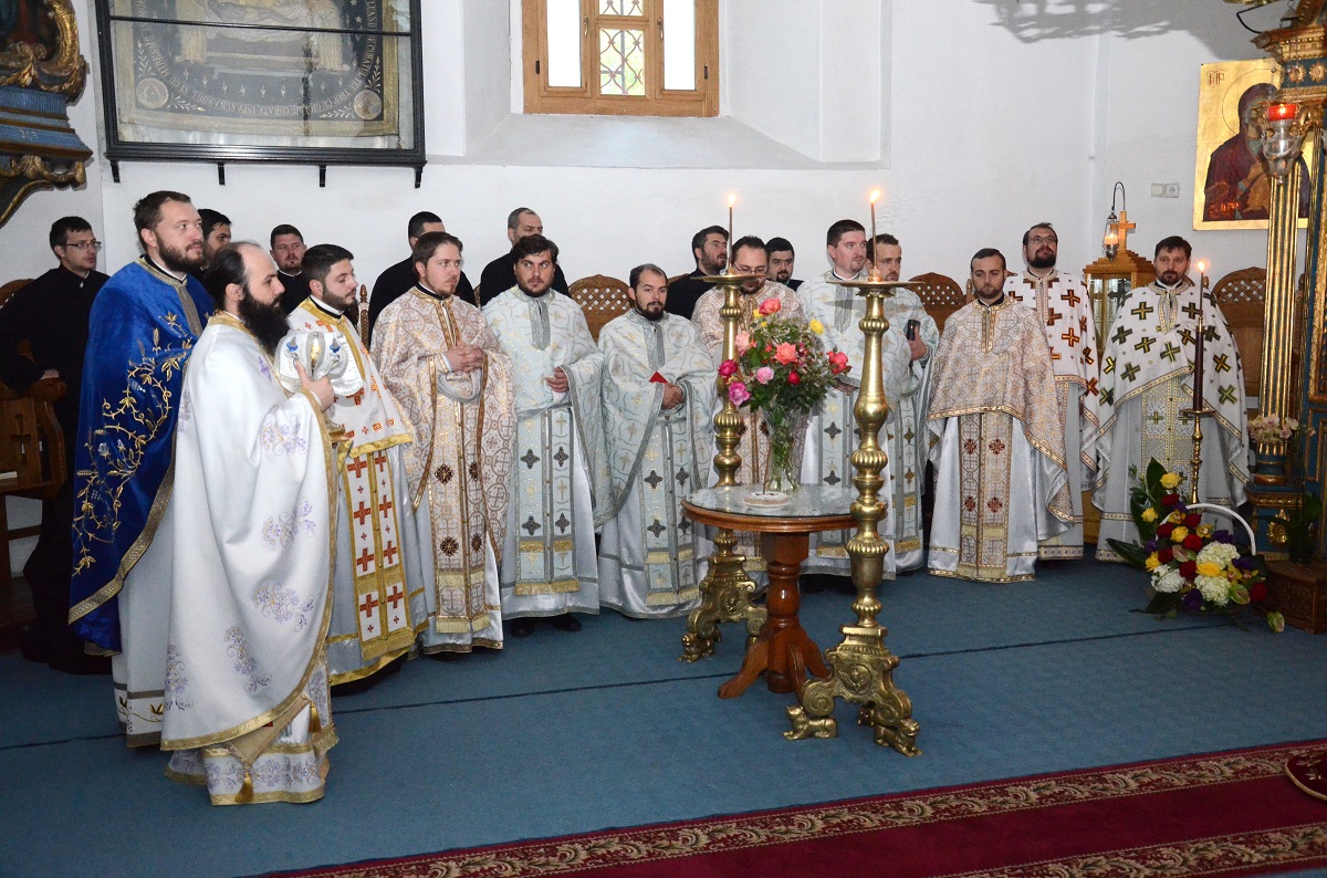 Cursuri pentru obţinerea gradelor profesionale în preoţie, la Miclăuşeni