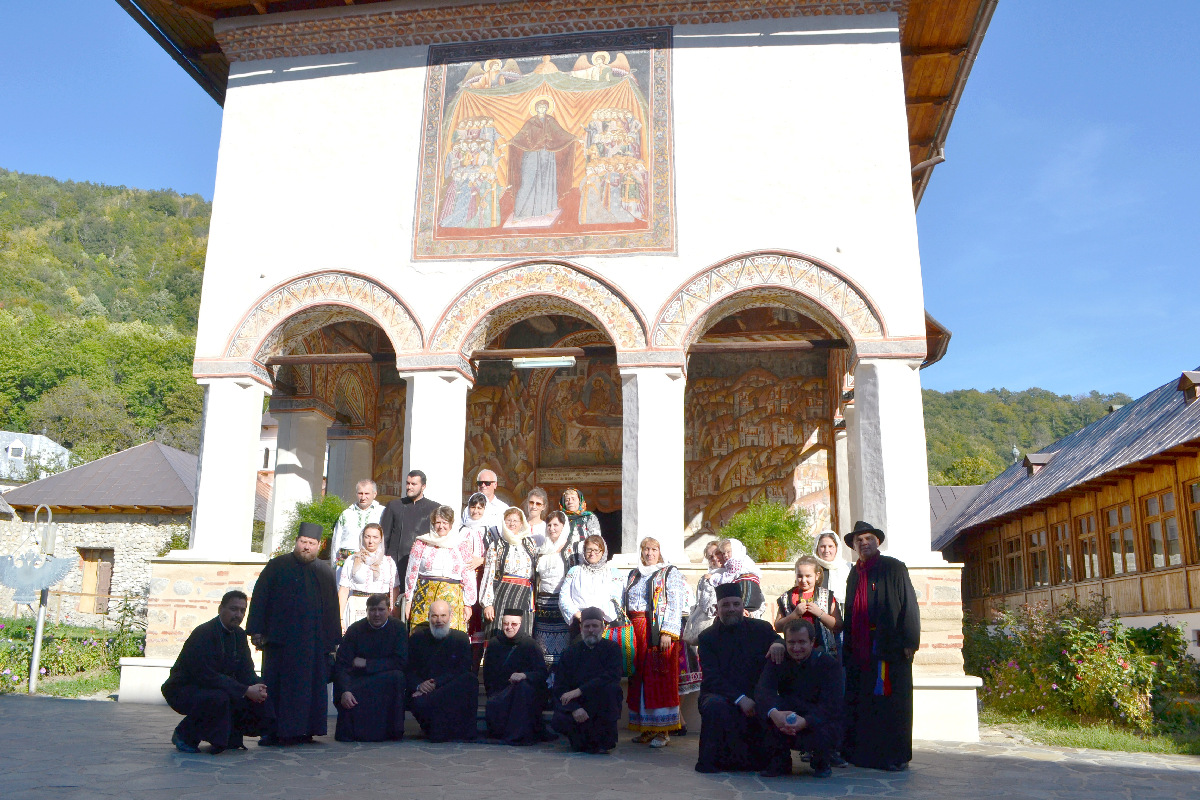 Pelerinaj al preoţilor şi preoteselor din Protopopiatul Piatra Neamţ