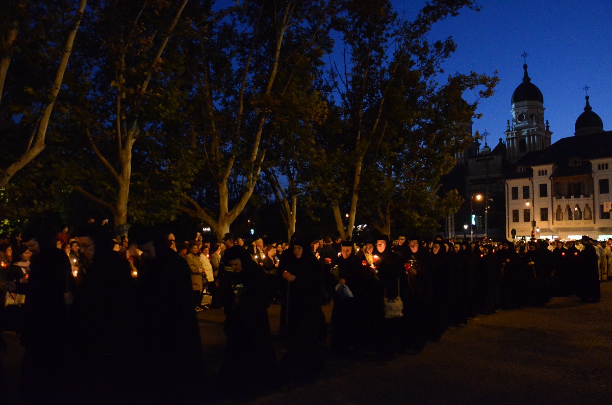 „Calea Sfinților”, străbătută de mii de pelerini