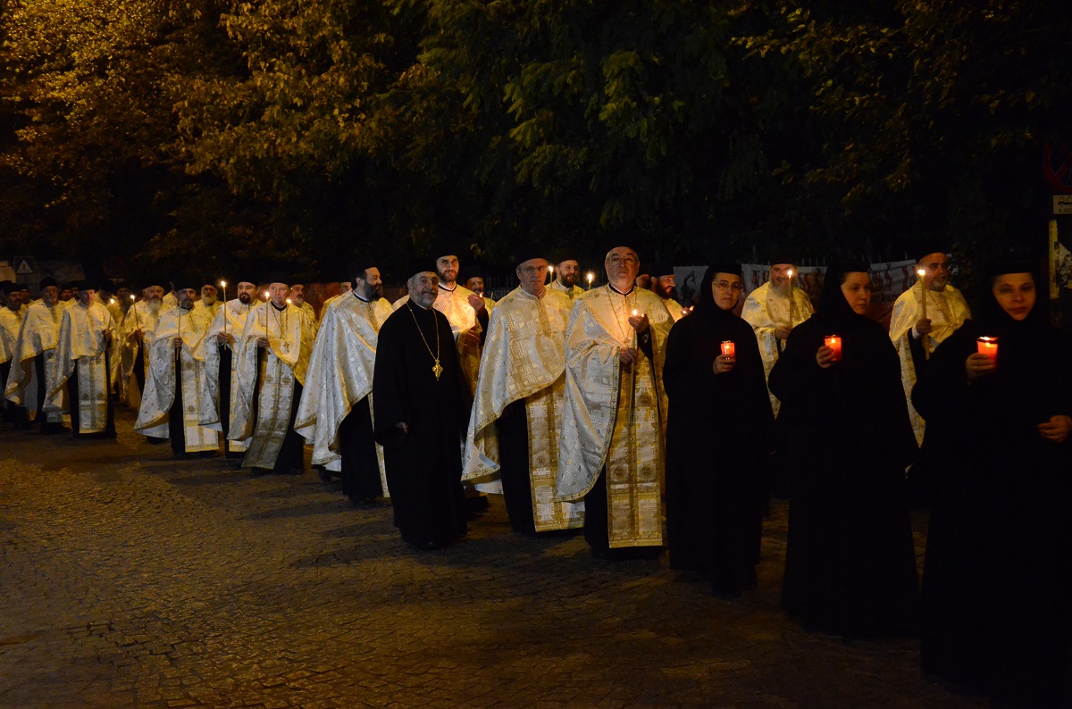 „Calea Sfinților”, străbătută de mii de pelerini
