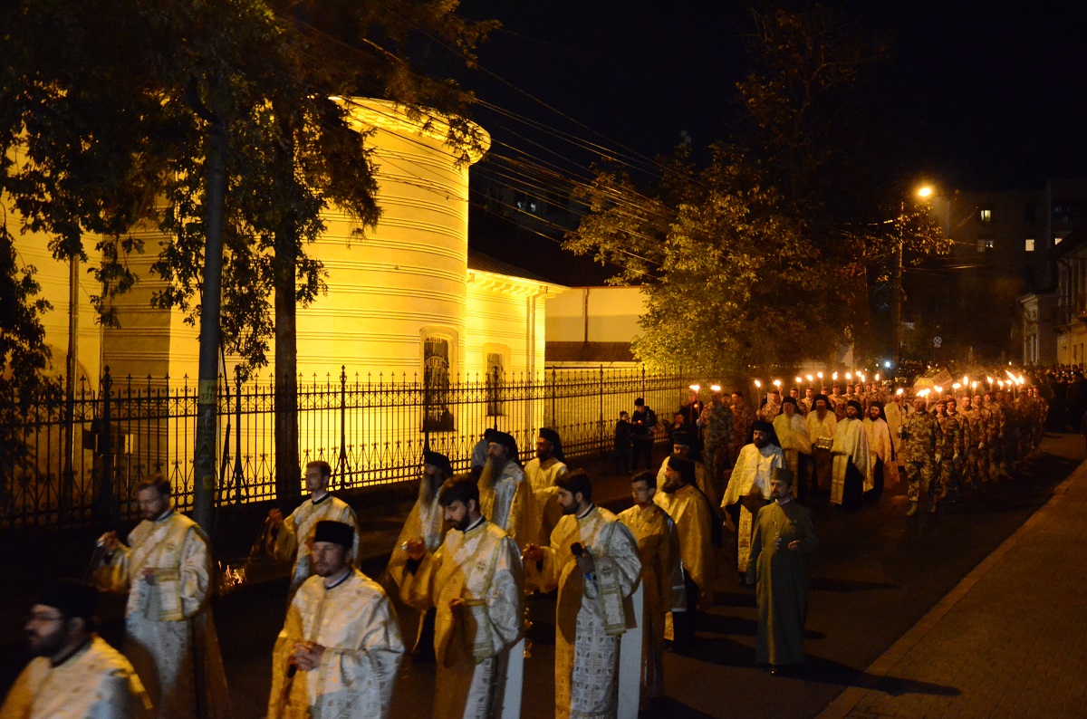 „Calea Sfinților”, străbătută de mii de pelerini