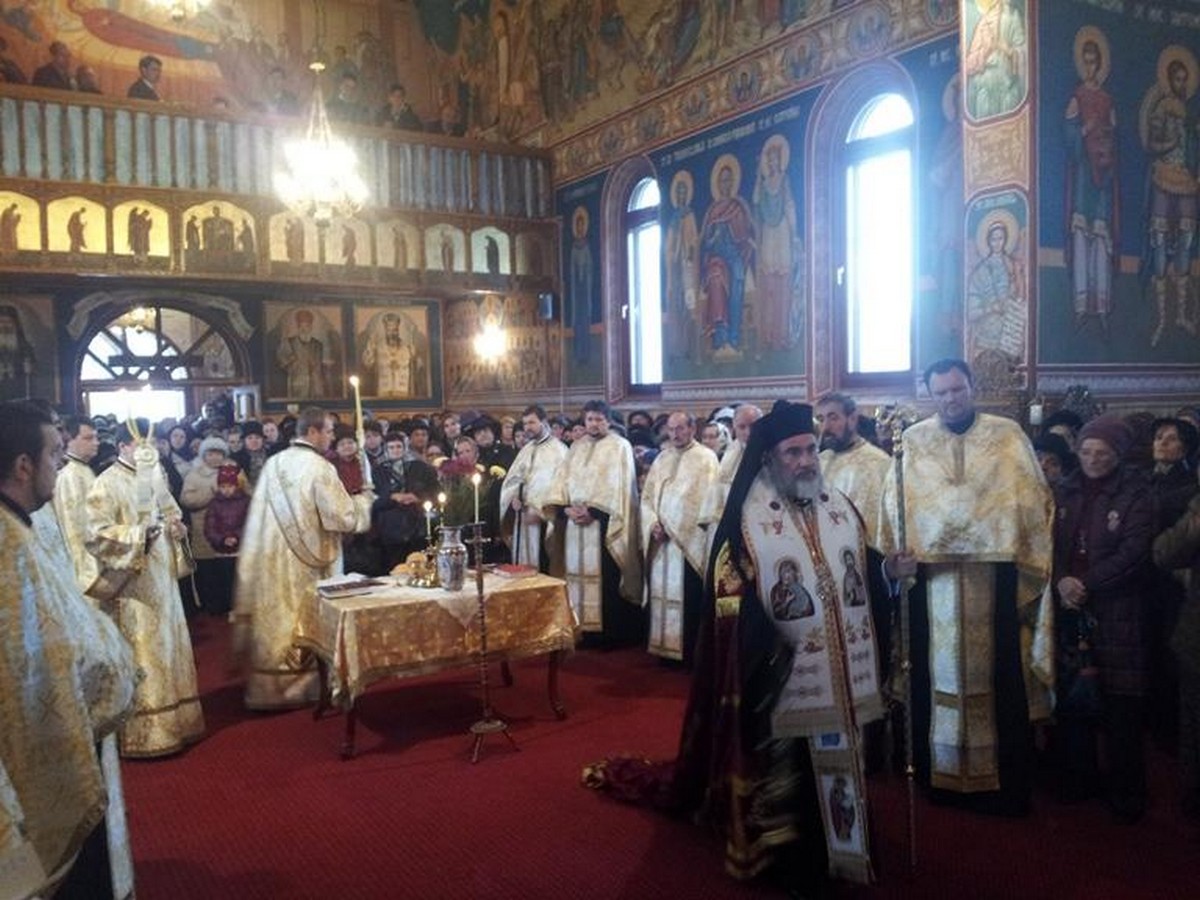 „Să luăm exemplul martirilor care se rugau pentru prigonitori“