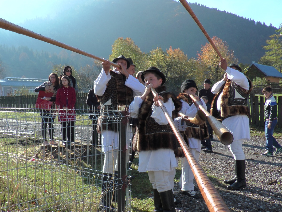 Resfinţire de biserică în Prisaca Dornei