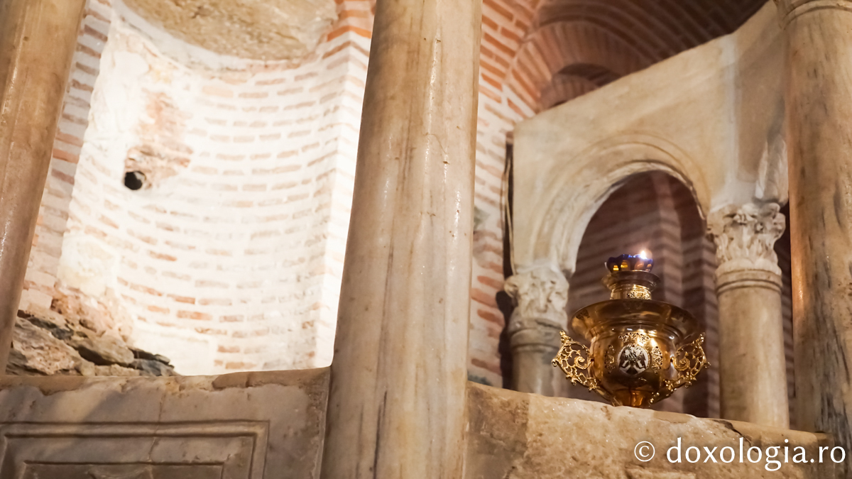 Temnița Sfântului Dimitrie, izvorâtorul de mir / Foto: Magda Buftea Temnița Sfântului Dimitrie, izvorâtorul de mir
