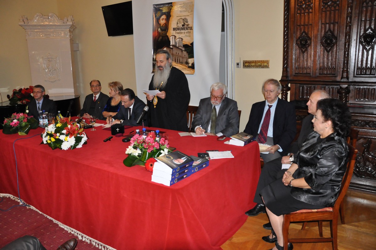 Ctitoriile brâncoveneşti evocate la Simpozionul „Monumentul - Tradiţie şi Viitor“