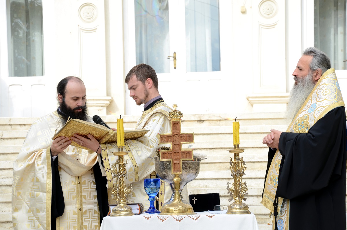 „Această şcoală va avea un destin aparte“ „Această şcoală va avea un destin aparte“