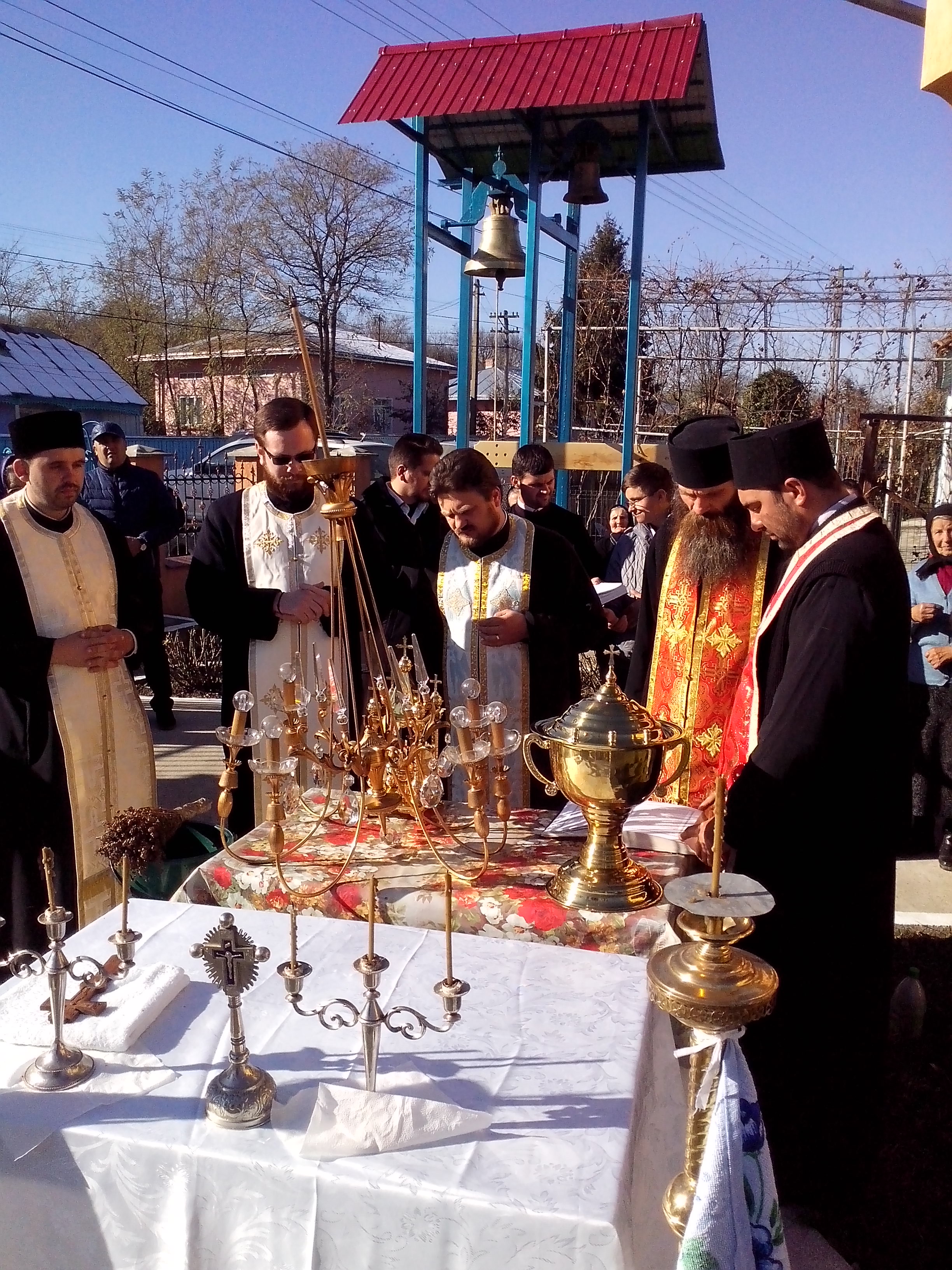 Bucurie duhovnicească în Parohia Chişcăreni din Protopopiatul Săveni