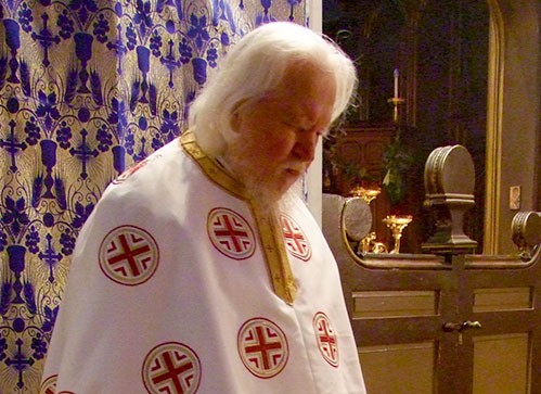 Sfintele slujbe sunt invitația la dialogul cu Dumnezeu