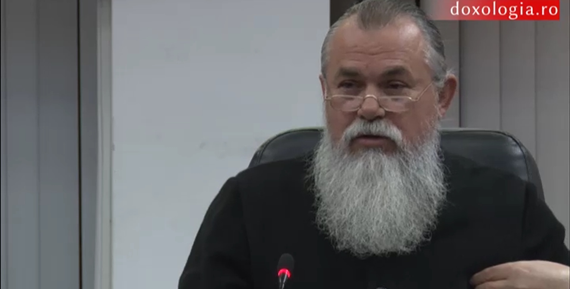 (Video) Prof. Cornel Constantin Ciomâzgă – „De la moarte la viață și de la pământ la cer” (partea a II-a: Întrebări) (Video) Prof. Cornel Constantin Ciomâzgă – „De la moarte la viață și de la pământ la cer” (partea a II-a: Întrebări)