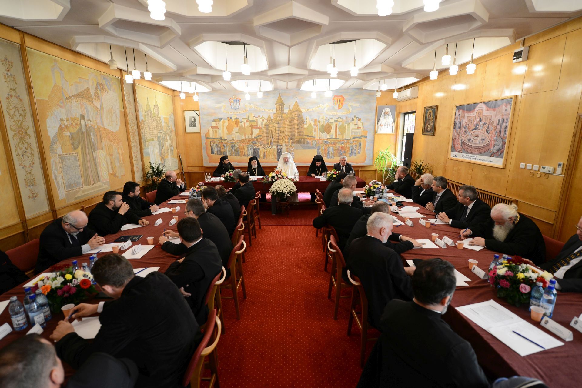 Trei candidaţi pentru Mitropolia Banatului