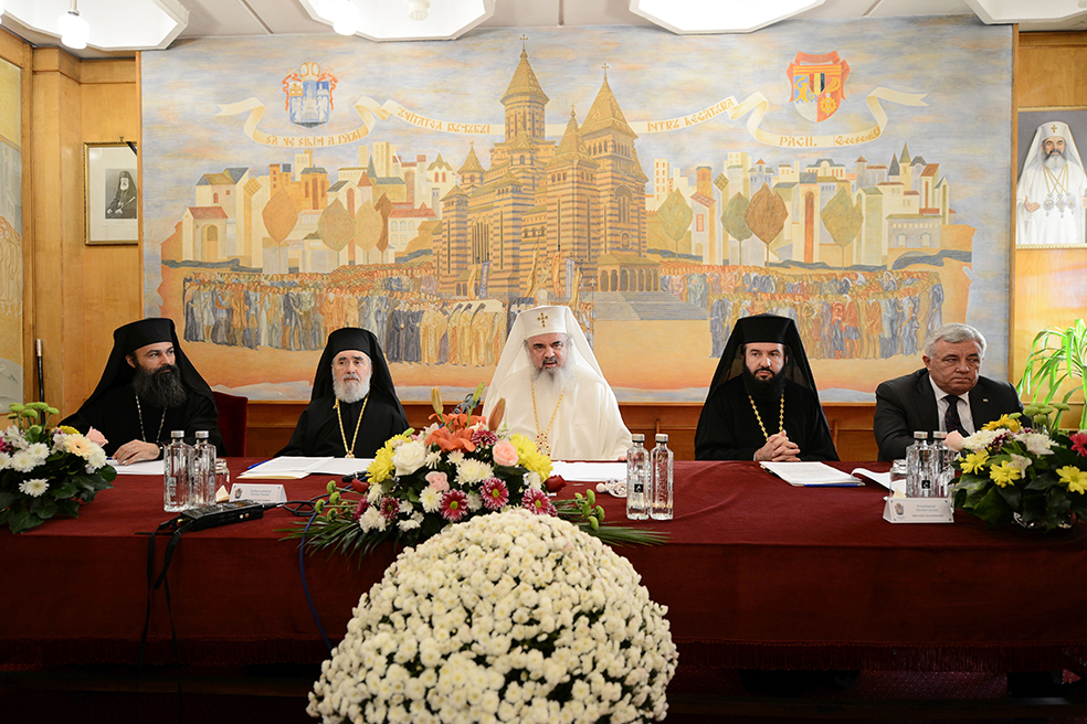 Trei candidaţi pentru Mitropolia Banatului