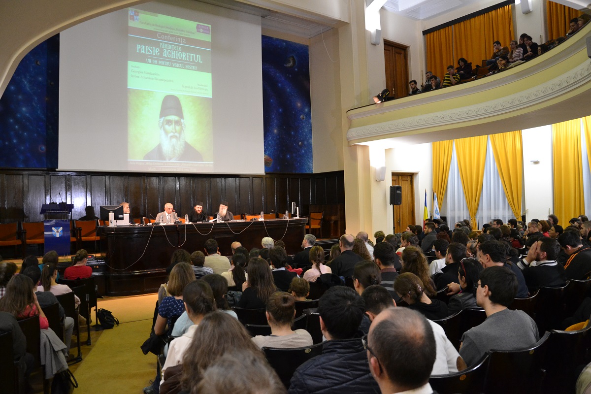 Fotografii: Constantin Comici „Părintele Paisie, ca şi ceilalţi sfinţi ai Bisericii, a fost un om universal“