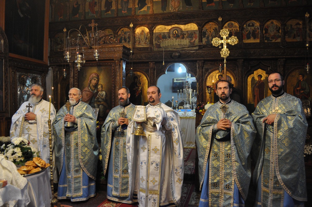 Moment aniversar în Parohia Toma Cozma (GALERIE FOTO)