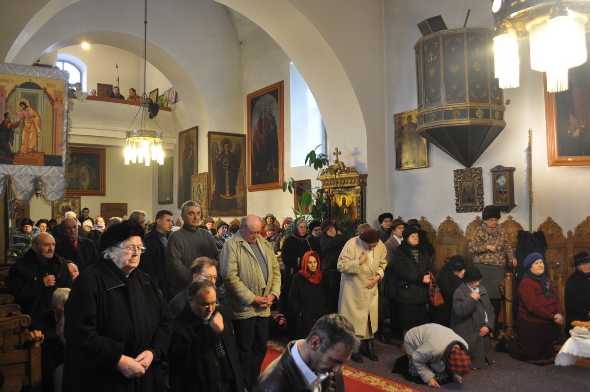 Moment aniversar în Parohia Toma Cozma (GALERIE FOTO)
