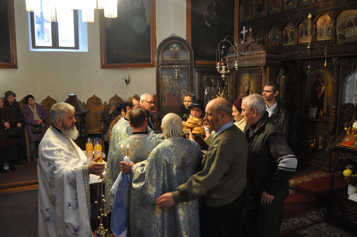 Moment aniversar în Parohia Toma Cozma (GALERIE FOTO)