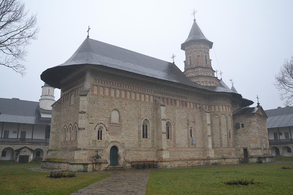 Simpozionul internaţional dedicat părintelui Paisie Aghioritul, la final