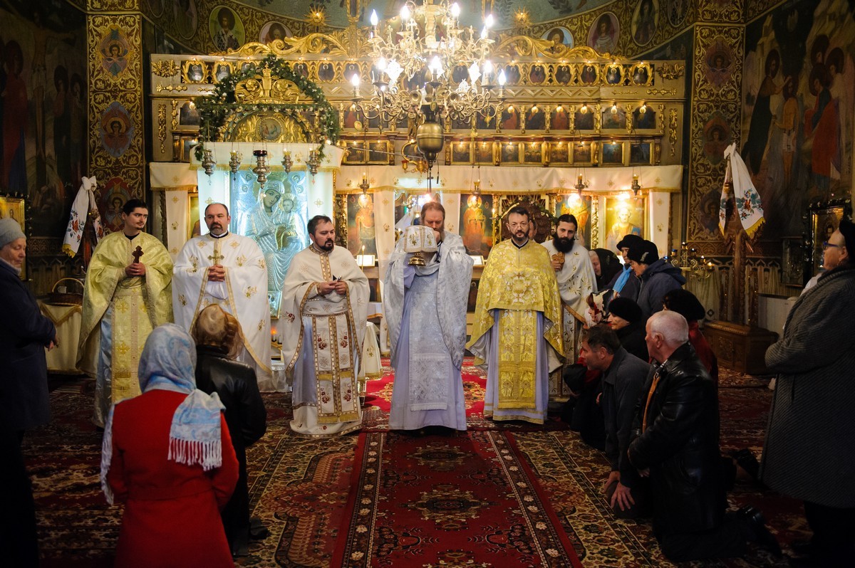 Curs dedicat metodelor de lucru cu tinerii, la Săvineşti