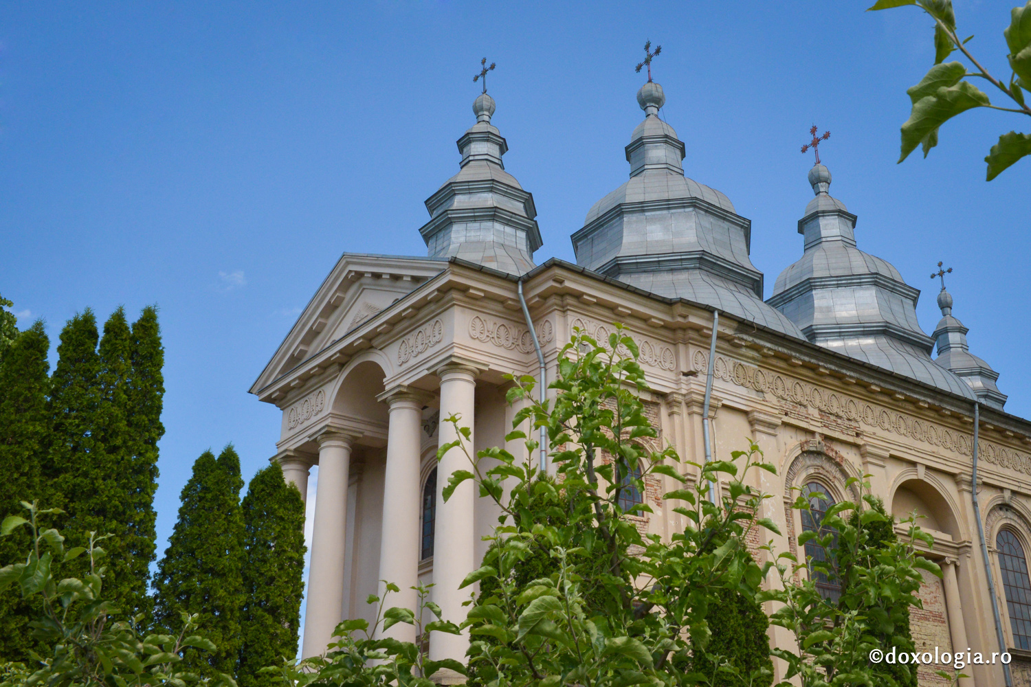 Domnitorul Moldovei, Grigore al II-lea Ghica, primul restaurator al Mănăstirii Frumoasa