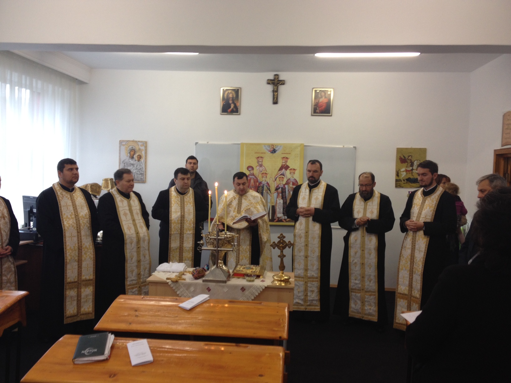 Cabinet de religie la Şcoala „George Bacovia“ din Bacău