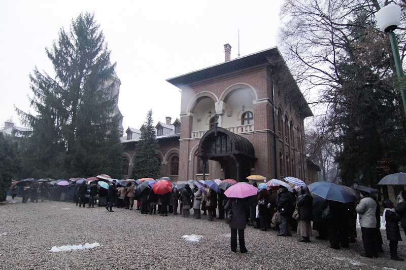 Priveghere pentru marele praznic al Sfintei Muceniţe Filoteia