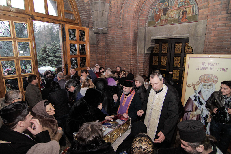 Priveghere pentru marele praznic al Sfintei Muceniţe Filoteia