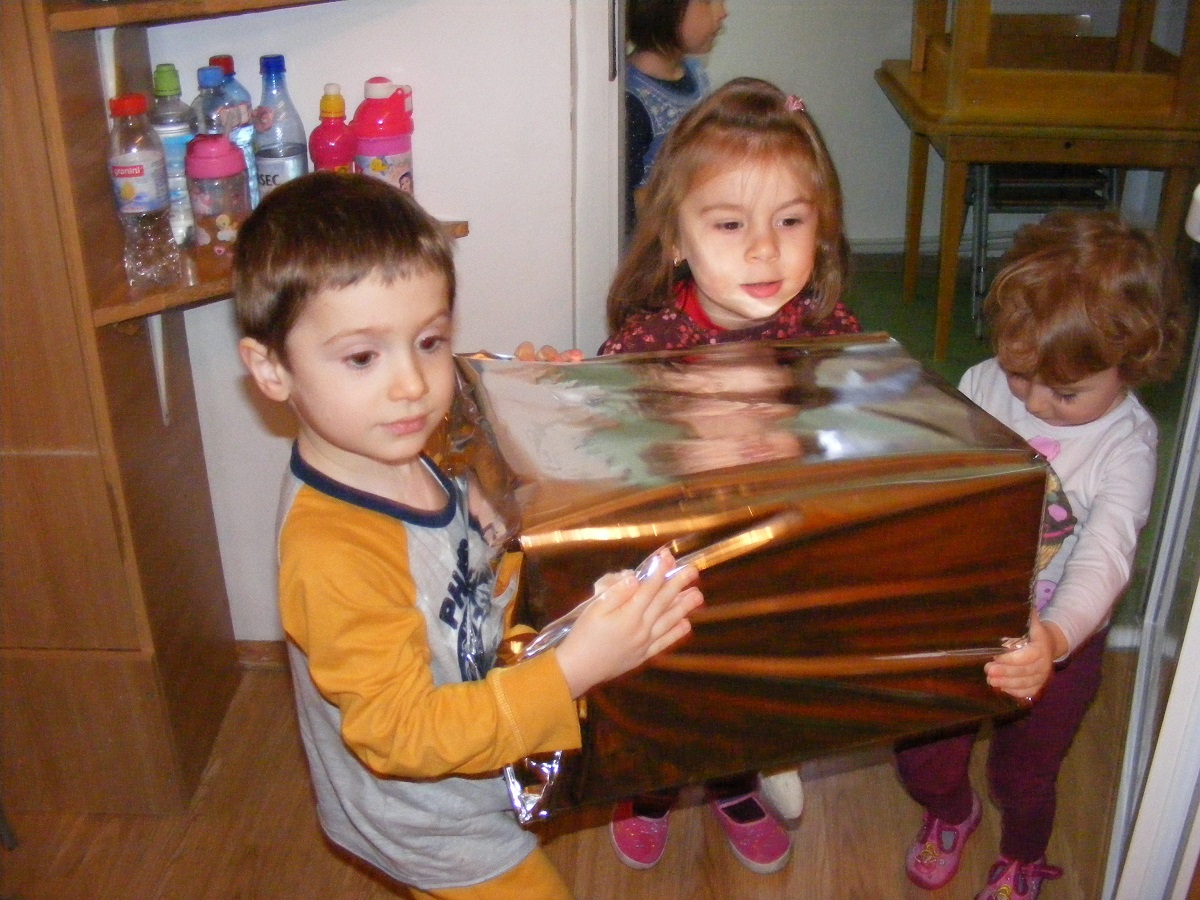 Acţiune umanitară a preşcolarilor de la Grădiniţa „Sf. Sava“ din Iaşi