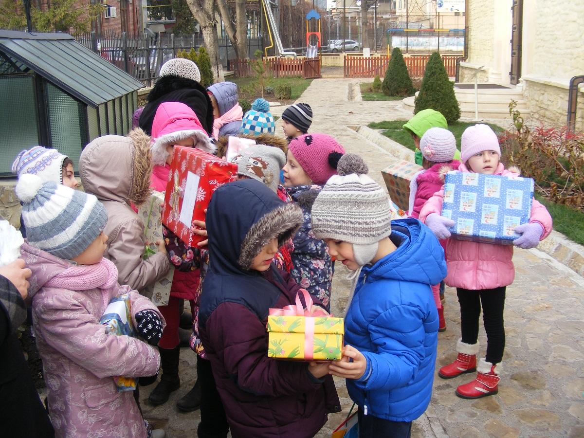 Acţiune umanitară a preşcolarilor de la Grădiniţa „Sf. Sava“ din Iaşi
