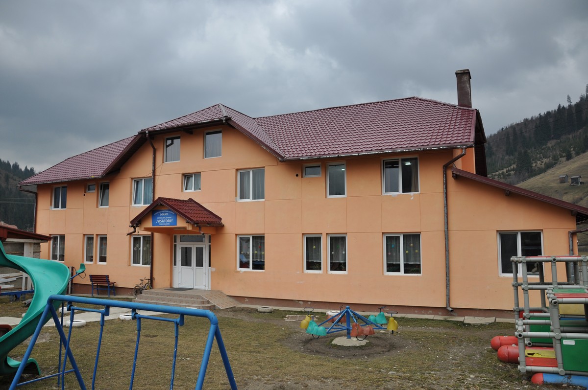 „Tradiţii şi obiceiuri nemuritoare“ la Centrul „Visătorii“ „Tradiţii şi obiceiuri nemuritoare“ la Centrul „Visătorii“