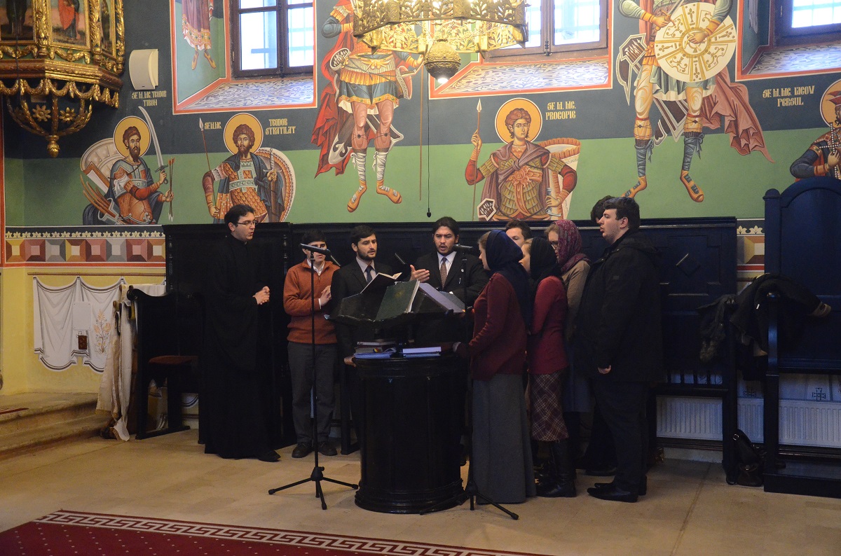 „Se observă o evoluţie a activităţilor organizate în cadrul proiectului Zilele Colegiului «Sfântul Nicolae»“ (GALERIE FOTO)