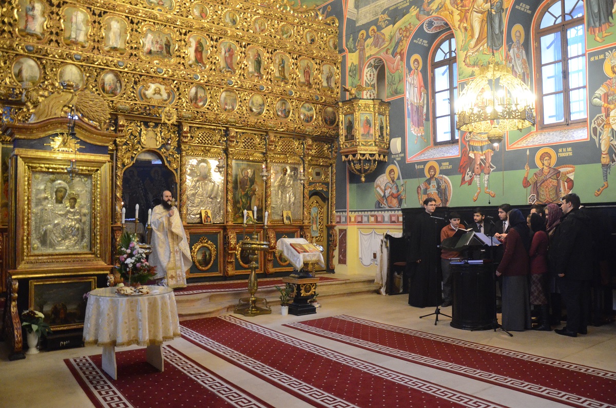 „Se observă o evoluţie a activităţilor organizate în cadrul proiectului Zilele Colegiului «Sfântul Nicolae»“ (GALERIE FOTO)