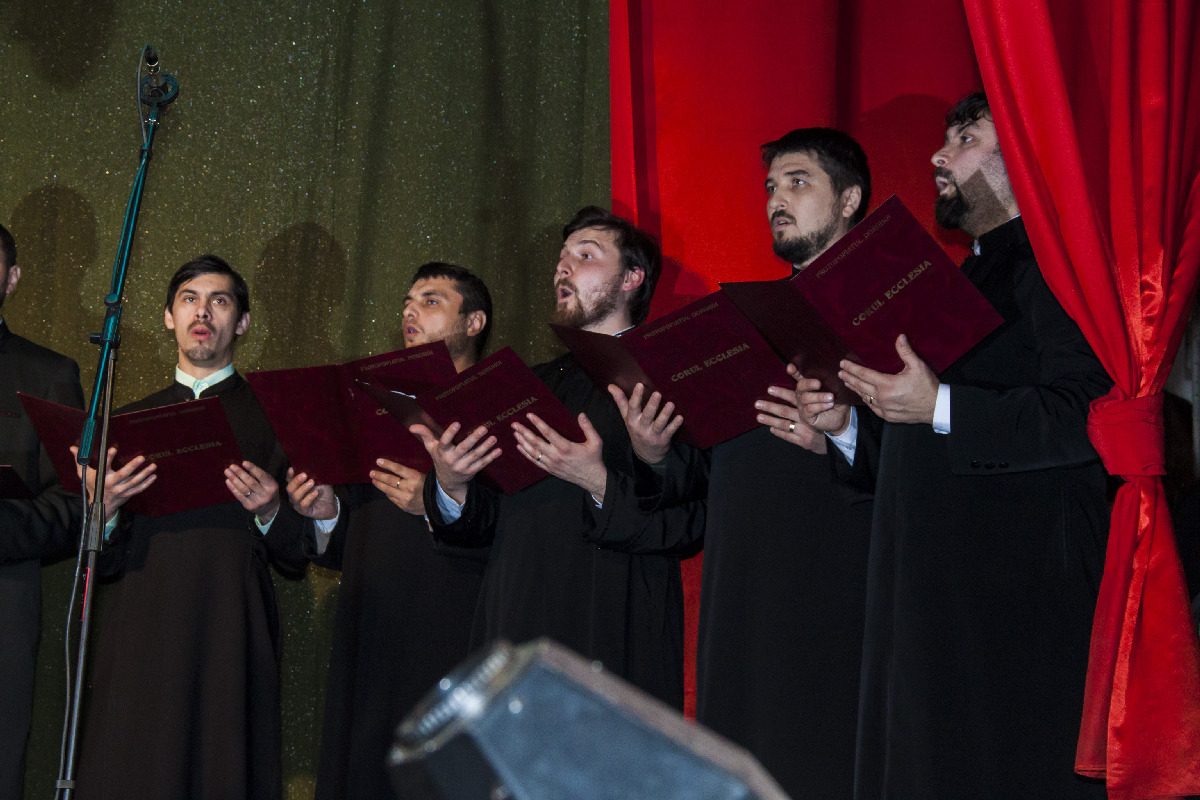 Concert de colinde dedicat Sfântului Apostol Andrei, la Dorohoi