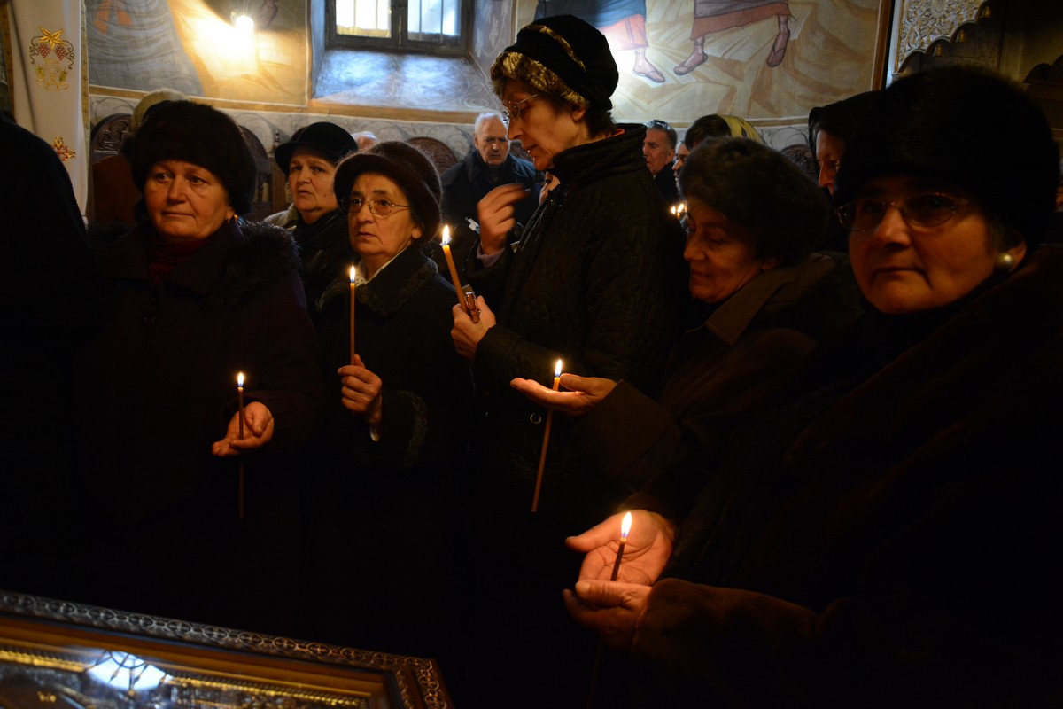 Liturghie arhierească la Biserica „Sfântul Andrei“ din Iaşi