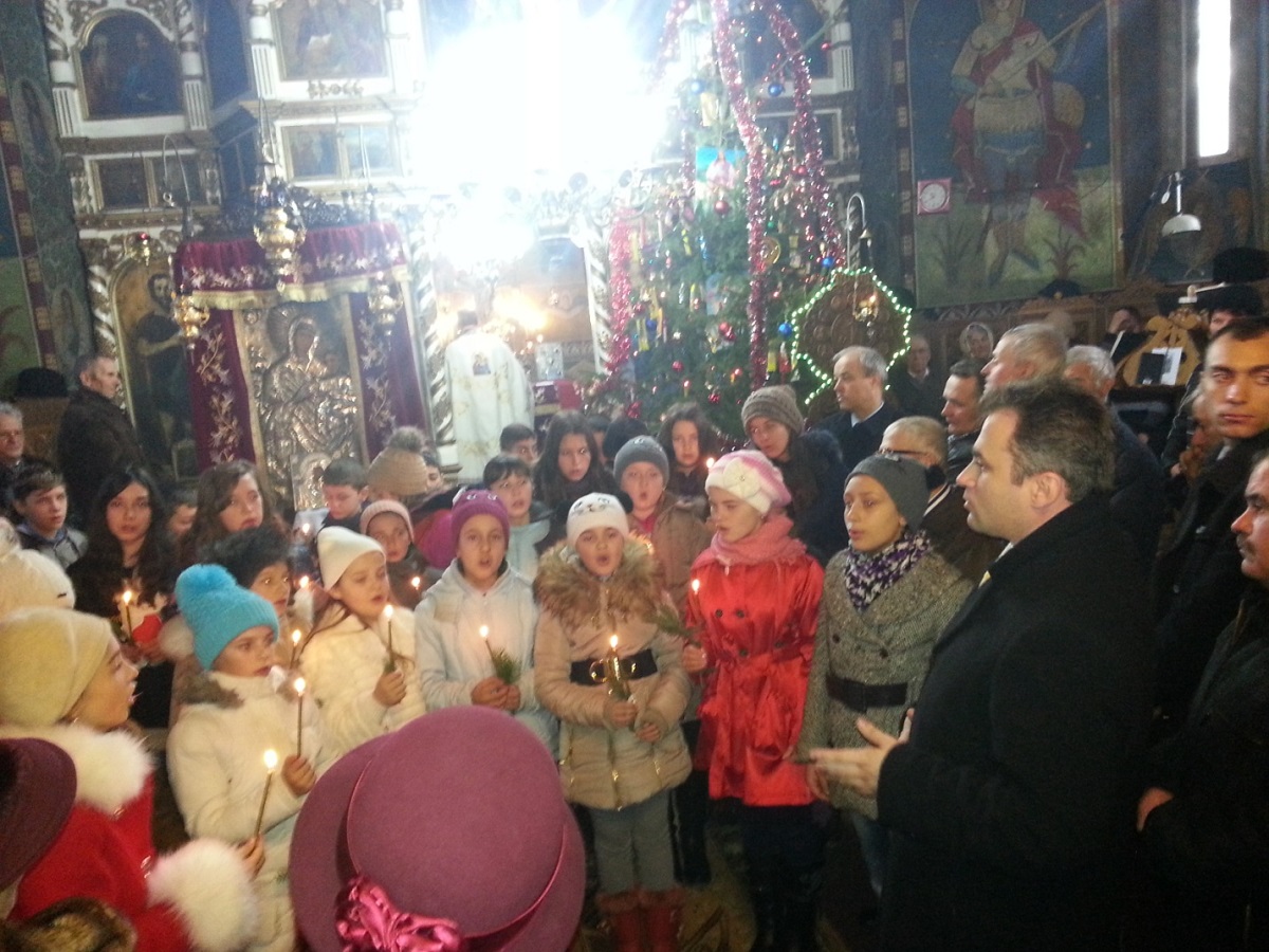 Colind la Parohia Muncelu de Sus