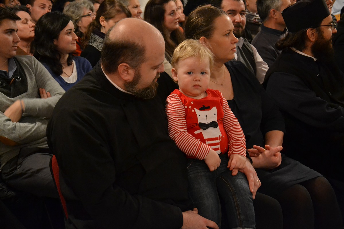 „Naşterea Domnului trebuie gustată şi trăită în fiecare clipă a vieţii noastre“