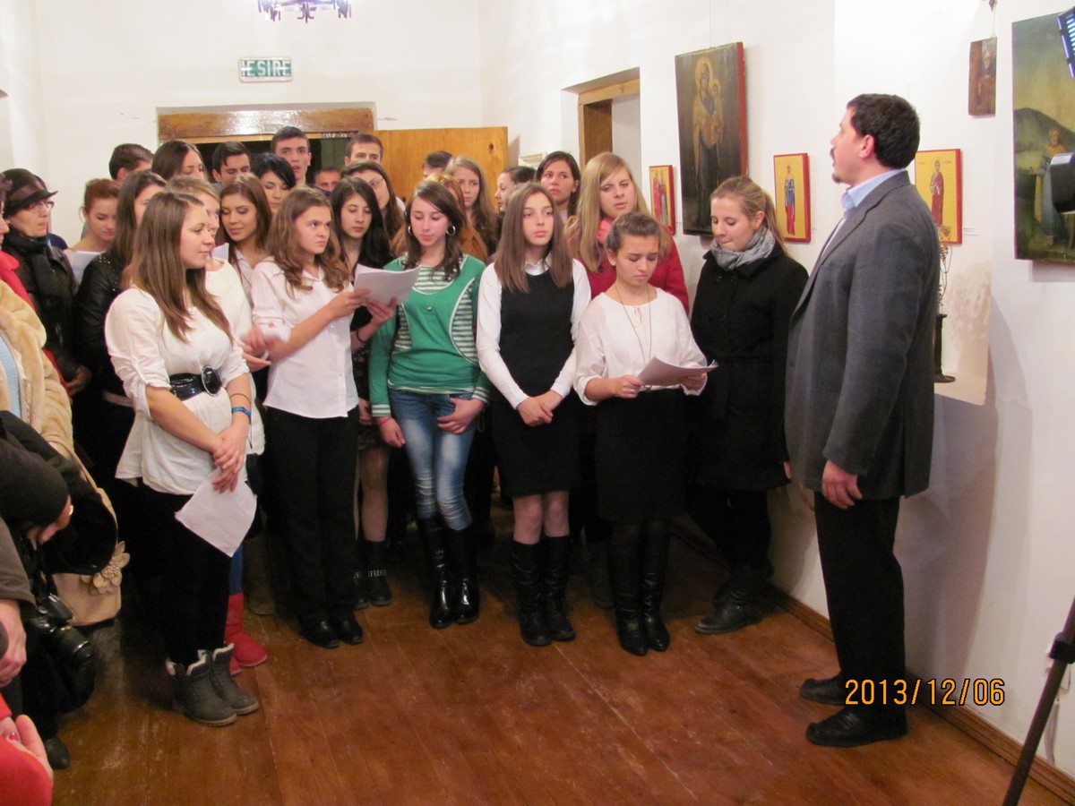 Concert caritabil în oraşul Hârlău