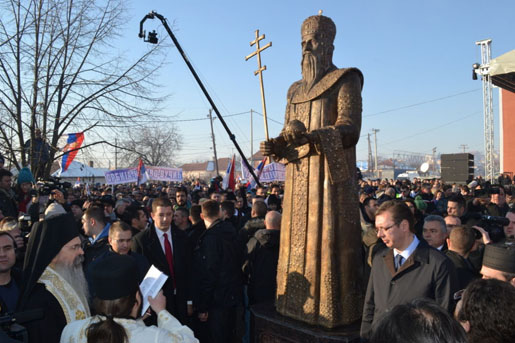 Premierul sârb Aleksandar Vucic în vizită la mănăstirea Gračanica din Kosovo