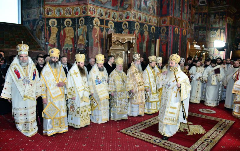 Înaltpreasfinţitul Ioachim este noul Arhiepiscop al Romanului şi Bacăului