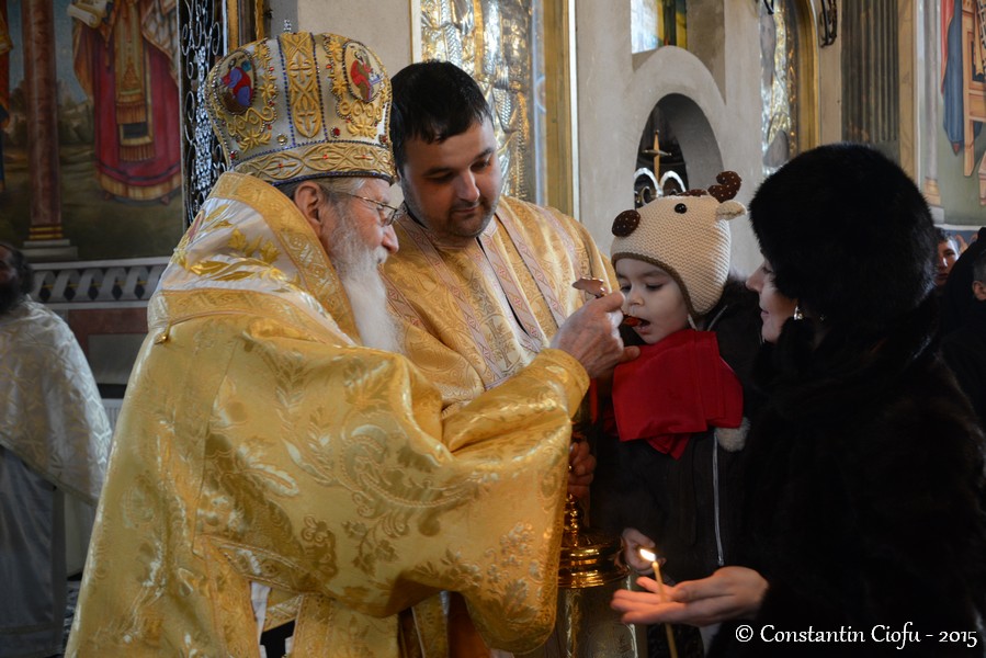 Hramul Parohiei Pojorâta II, serbat prin slujire arhierească