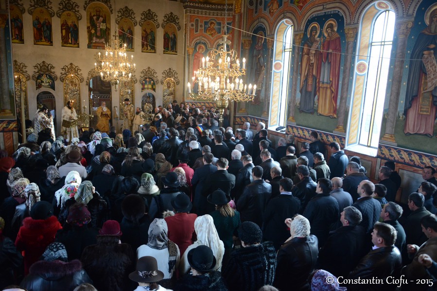 Hramul Parohiei Pojorâta II, serbat prin slujire arhierească
